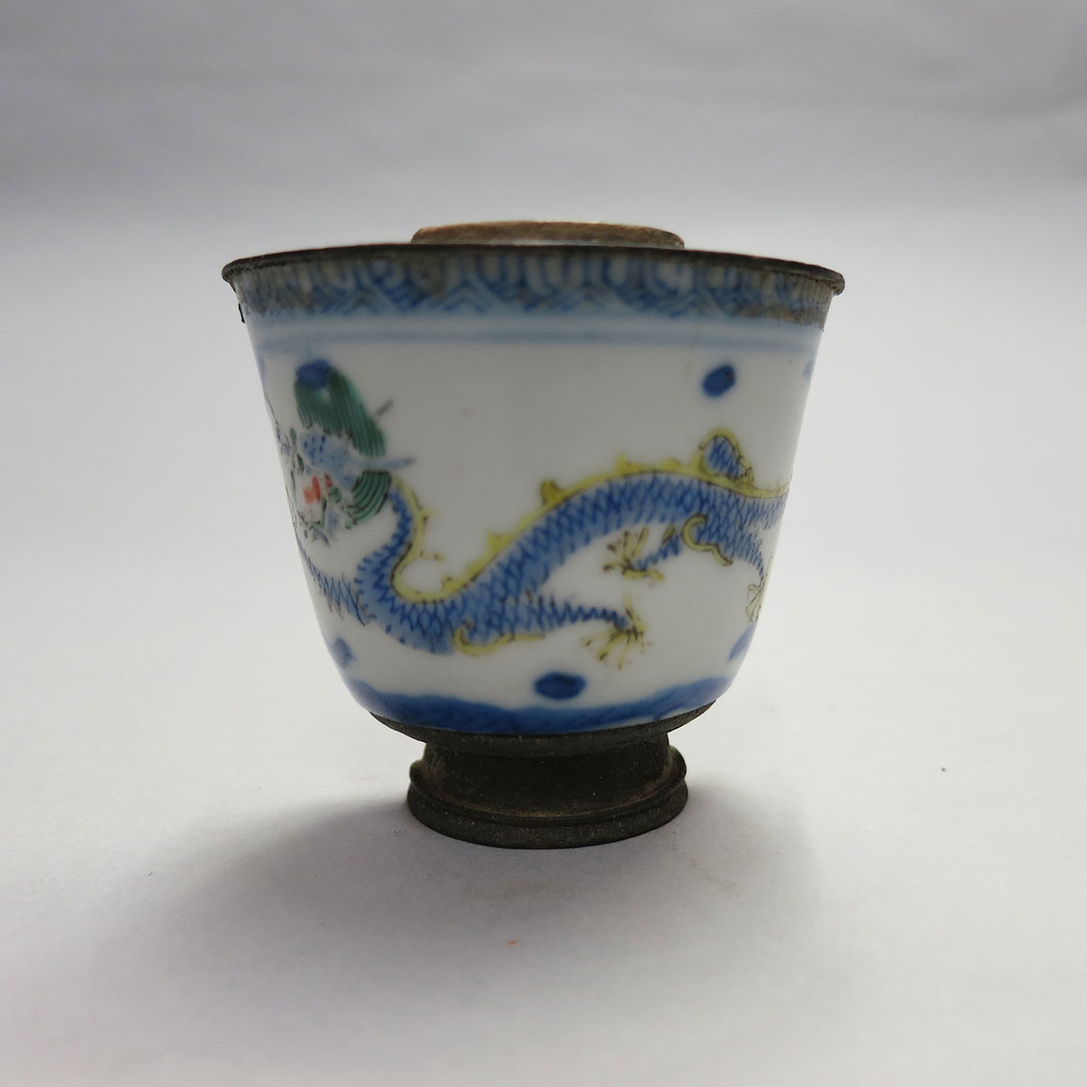 Small Wucai Dragon Wall Cup, Late Qing Dynasty
