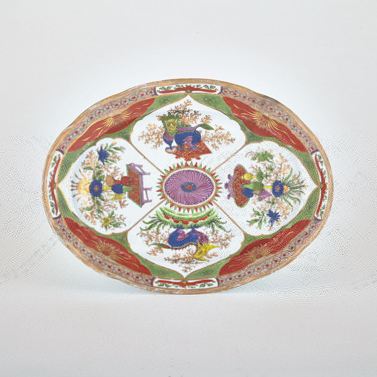 Chamberlain’s Worcester ‘Dragons in Compartments’ Oval Platter, c.1800-10