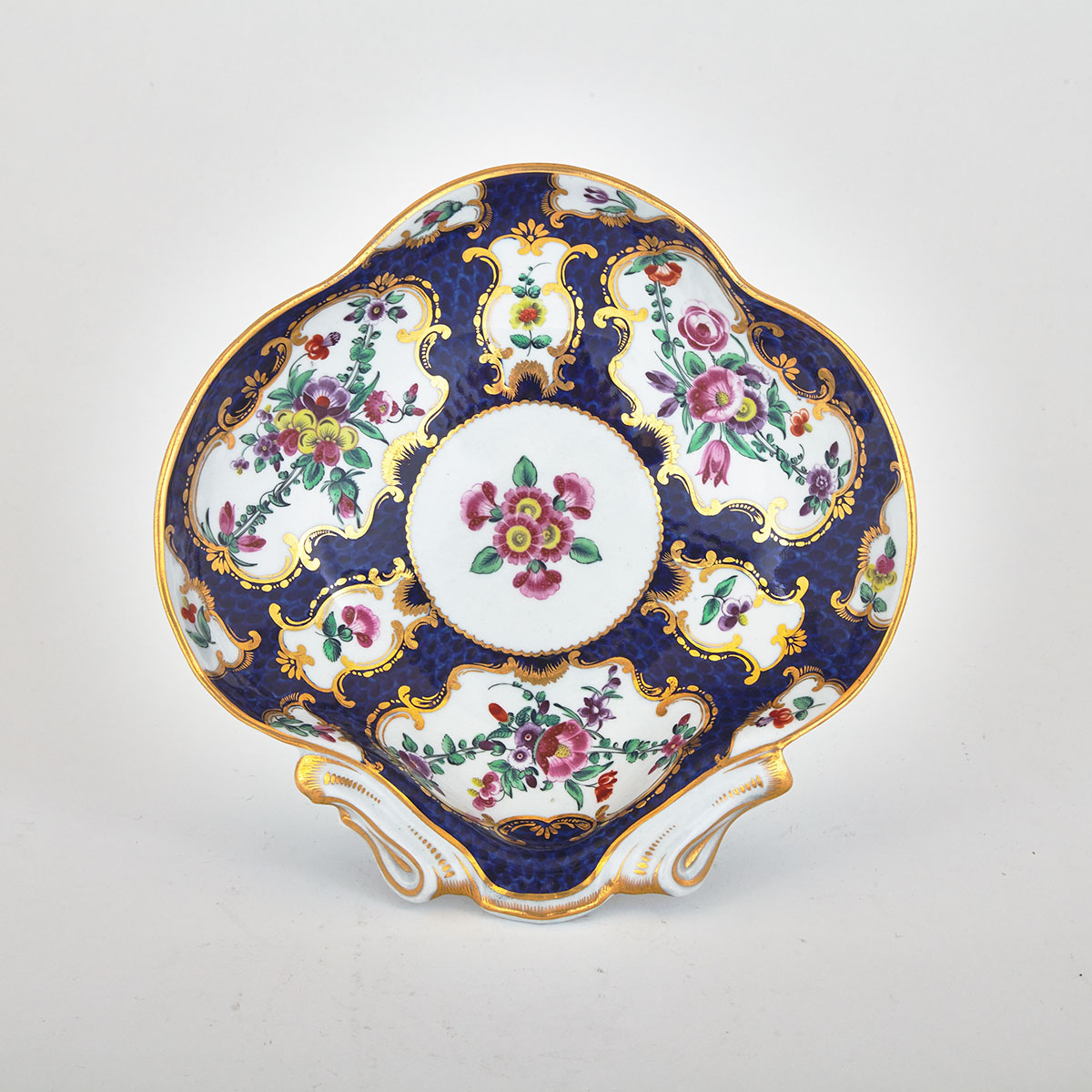 Worcester Blue Scale Ground Shell Dish, c.1770-75