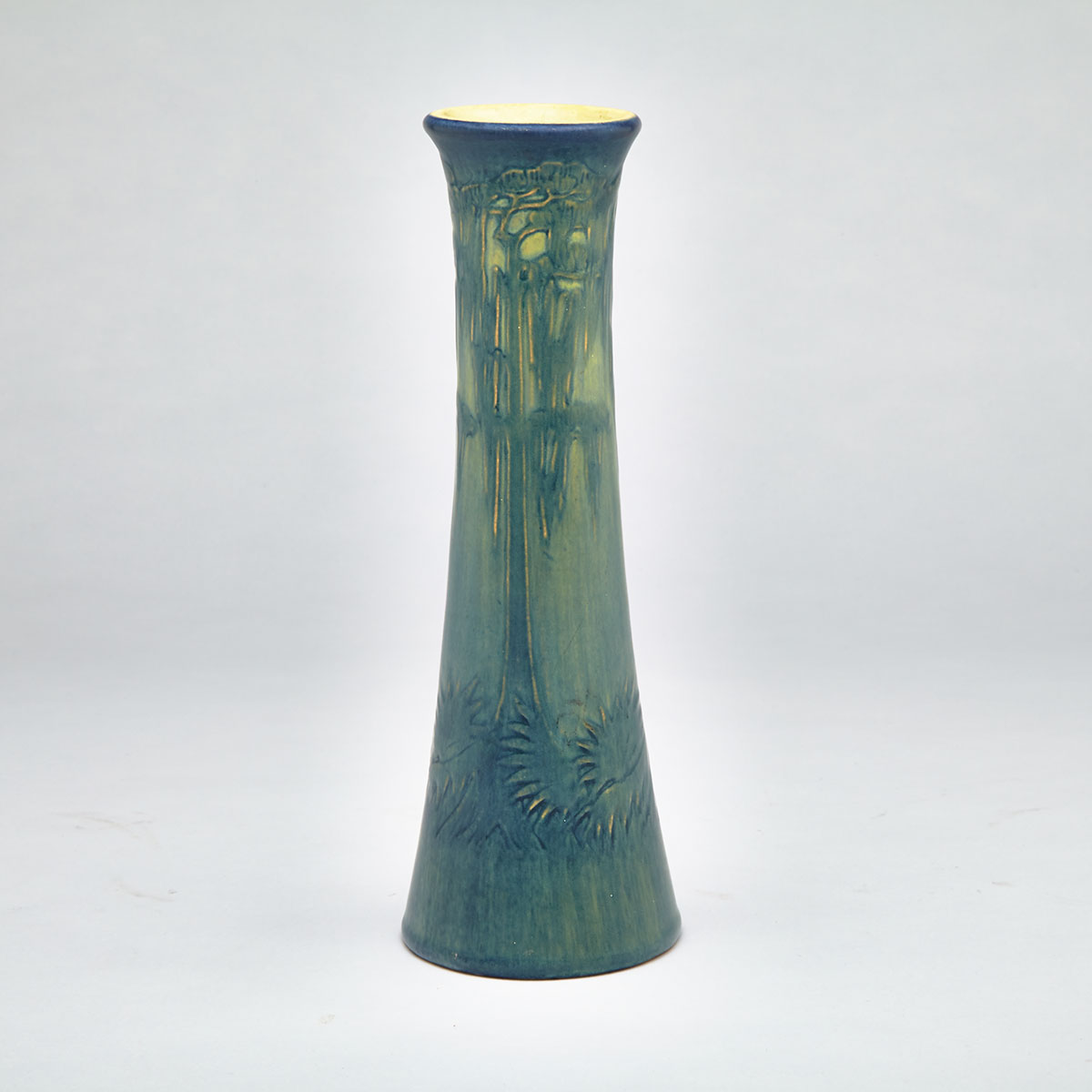 Newcomb College Vase, Anna Frances Simpson, 1912