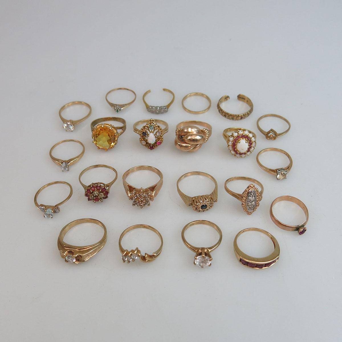 22 Various Gold Rings