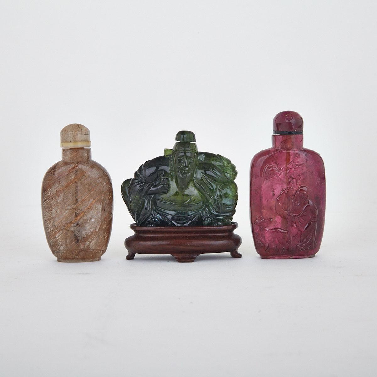 Three Hardstone Snuff Bottles, 19th/20th Century