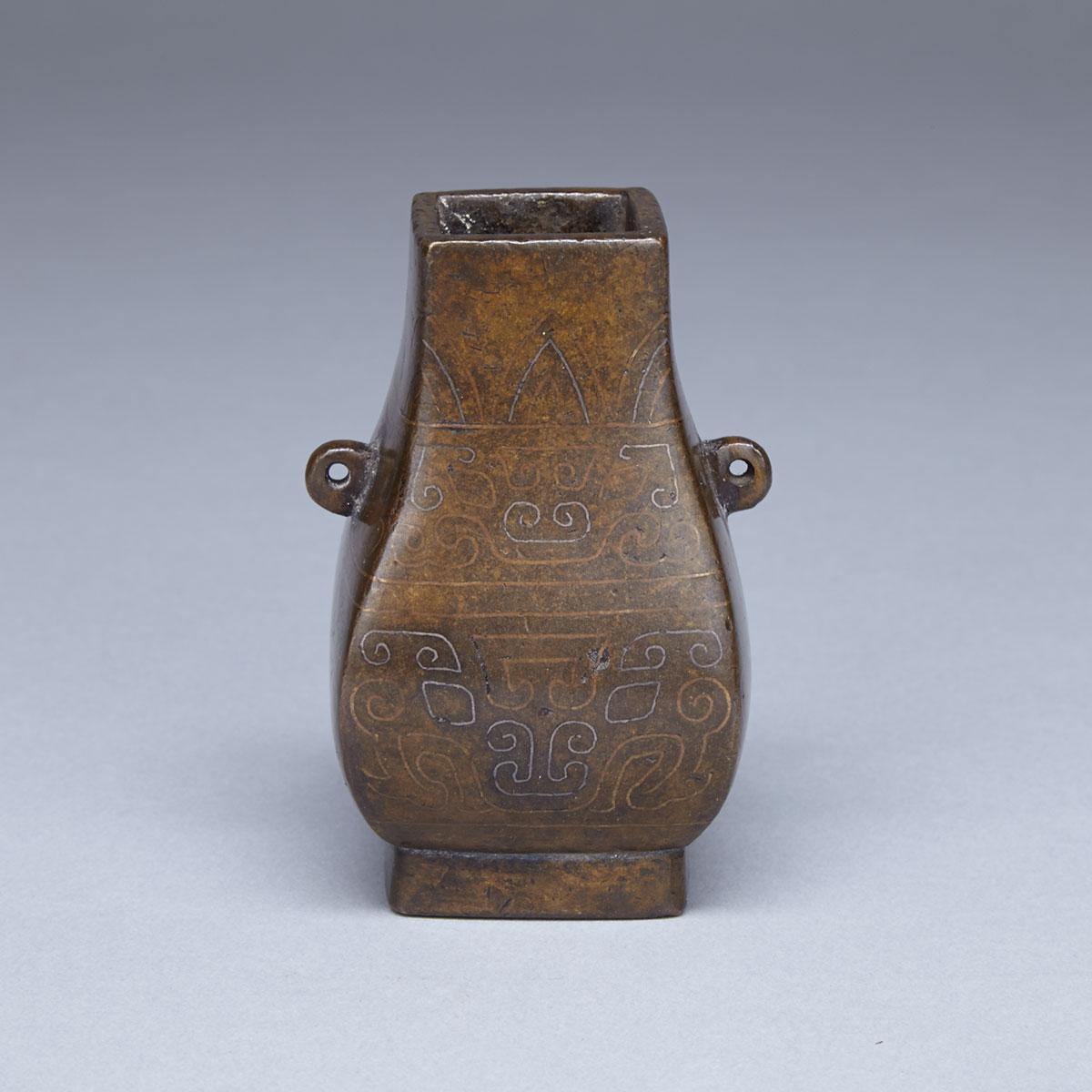 Miniature Archaistic Bronze and Silver Wire Inlay Hu Vase, 17th/18th Century