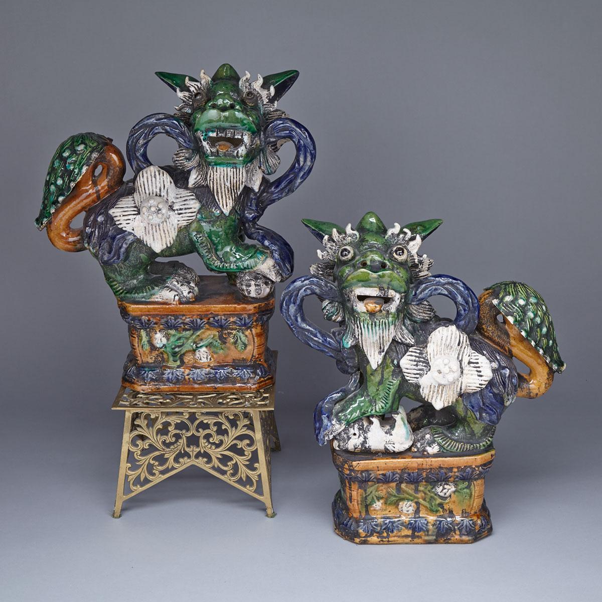 Pair of Ceramic Sancai Fu-Lions, Mid 20th Century 