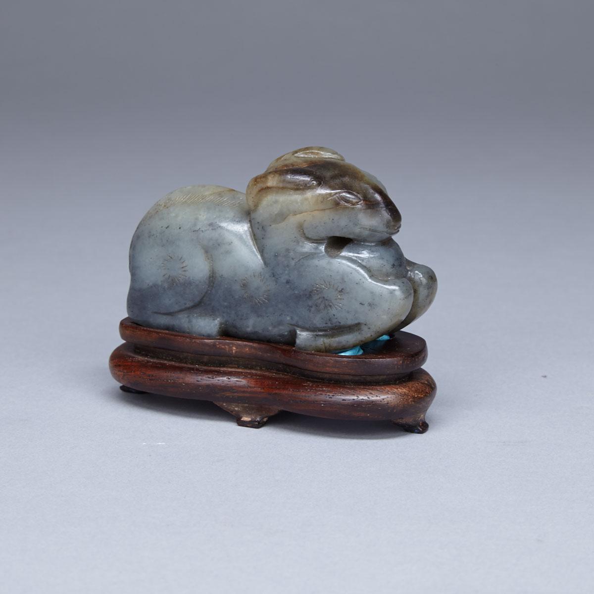 Greyish Jade Carving of a Recumbent Goat, 16th/17th Century