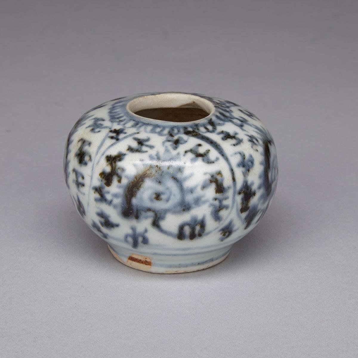 Blue and White Jarlet, 15th to 17th Century, South East Asia