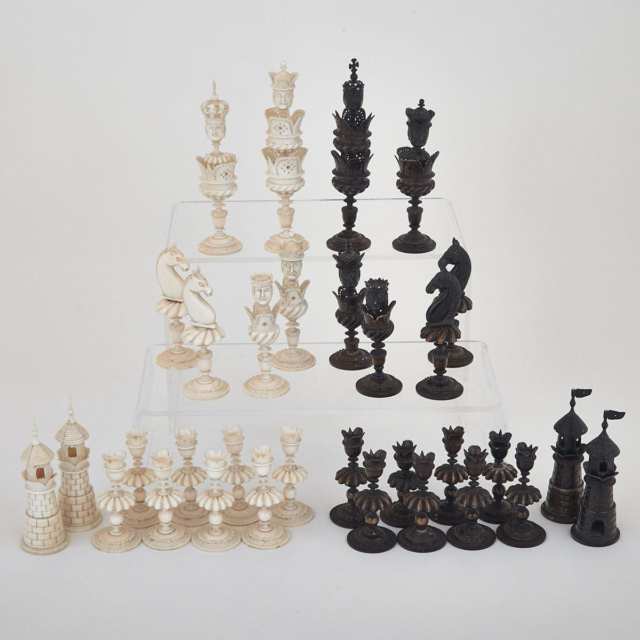 German Turned and Carved Ivory ‘Selenus’ Pattern Chess Set, early/mid 19th century