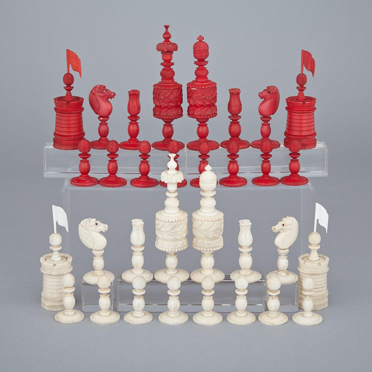 English Turned and Carved Bone ‘Barleycorn’ Pattern Chess Set, mid 19th century