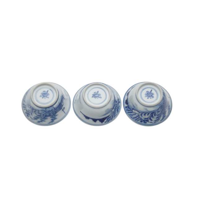 Three Export Blue and White Landscape Wine Cups, Kangxi Period (1662-1722)