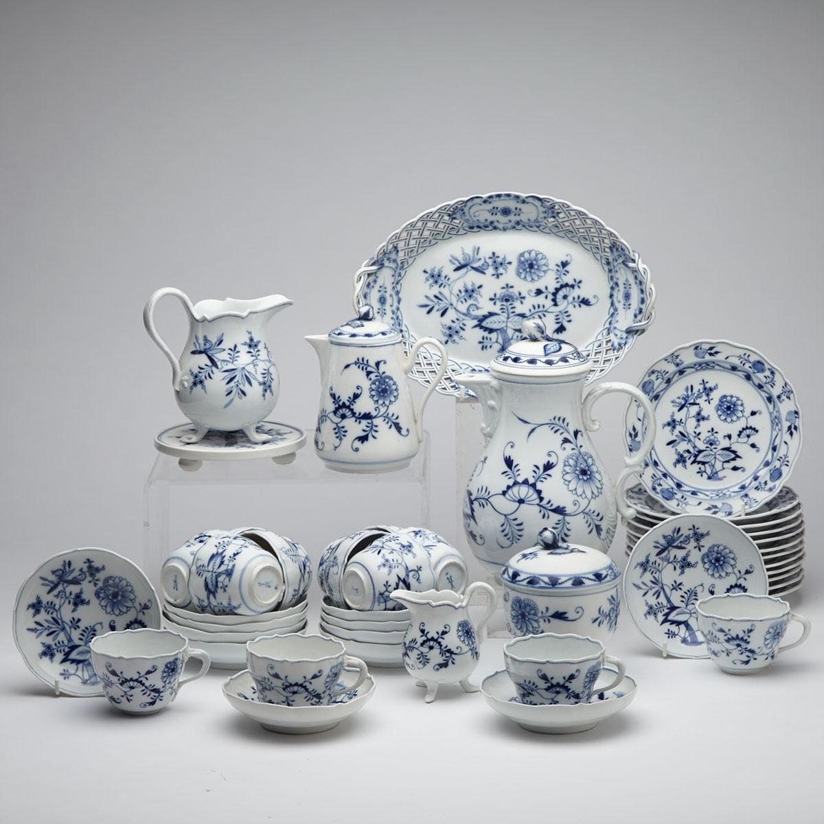 Meissen Blue Onion Pattern Service, late 19th century