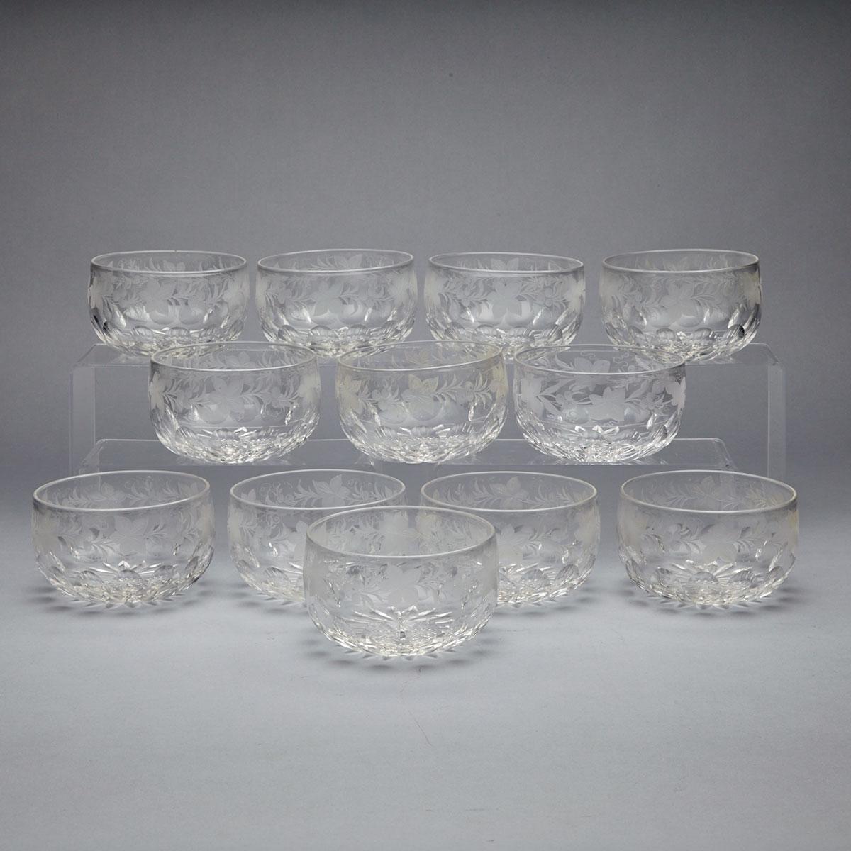 Set of Twelve Victorian Cut and Etched Glass Rinsing Bowls, late 19th century