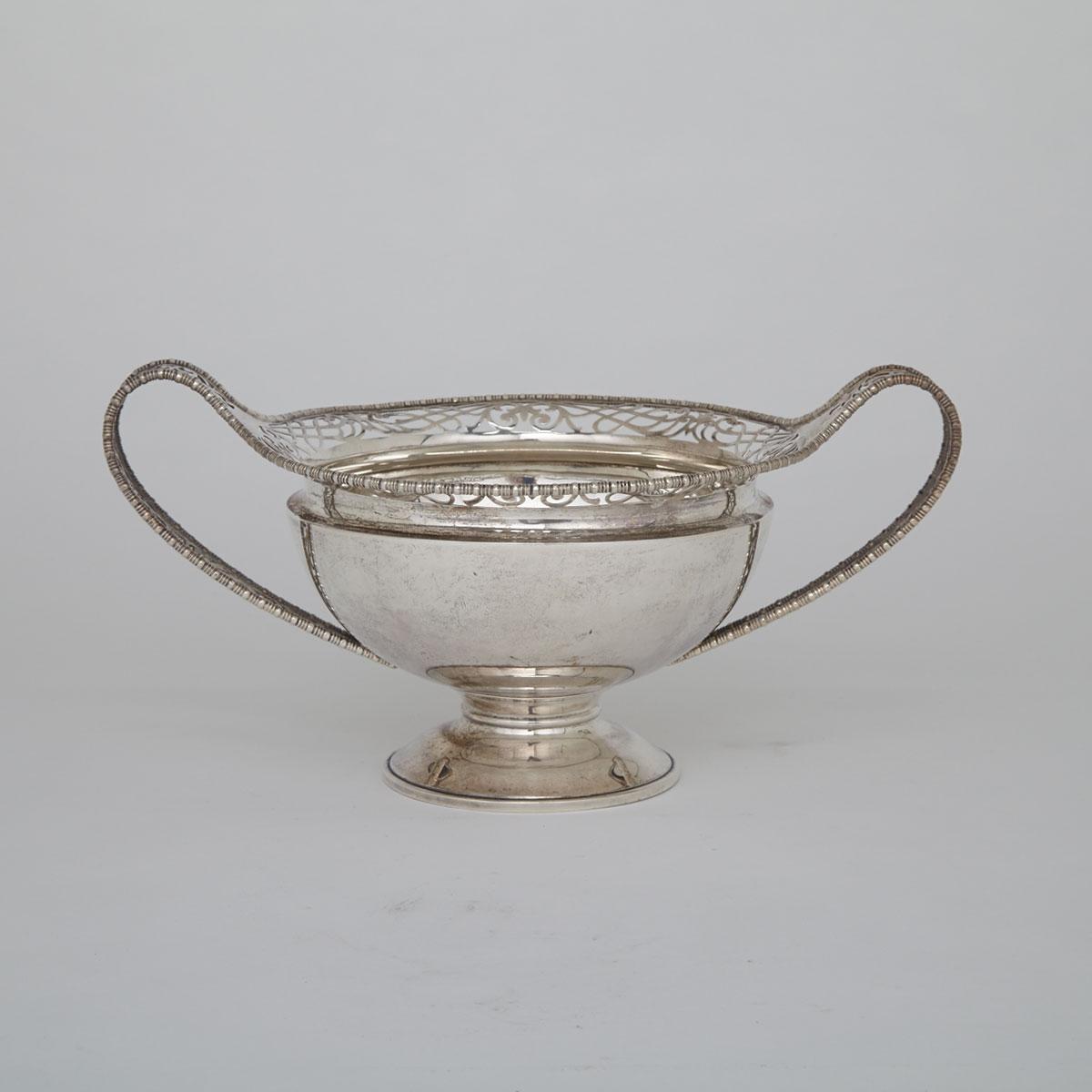 English Silver Two-Handled Bowl, Walter & Charles Sissons, Sheffield, 1912