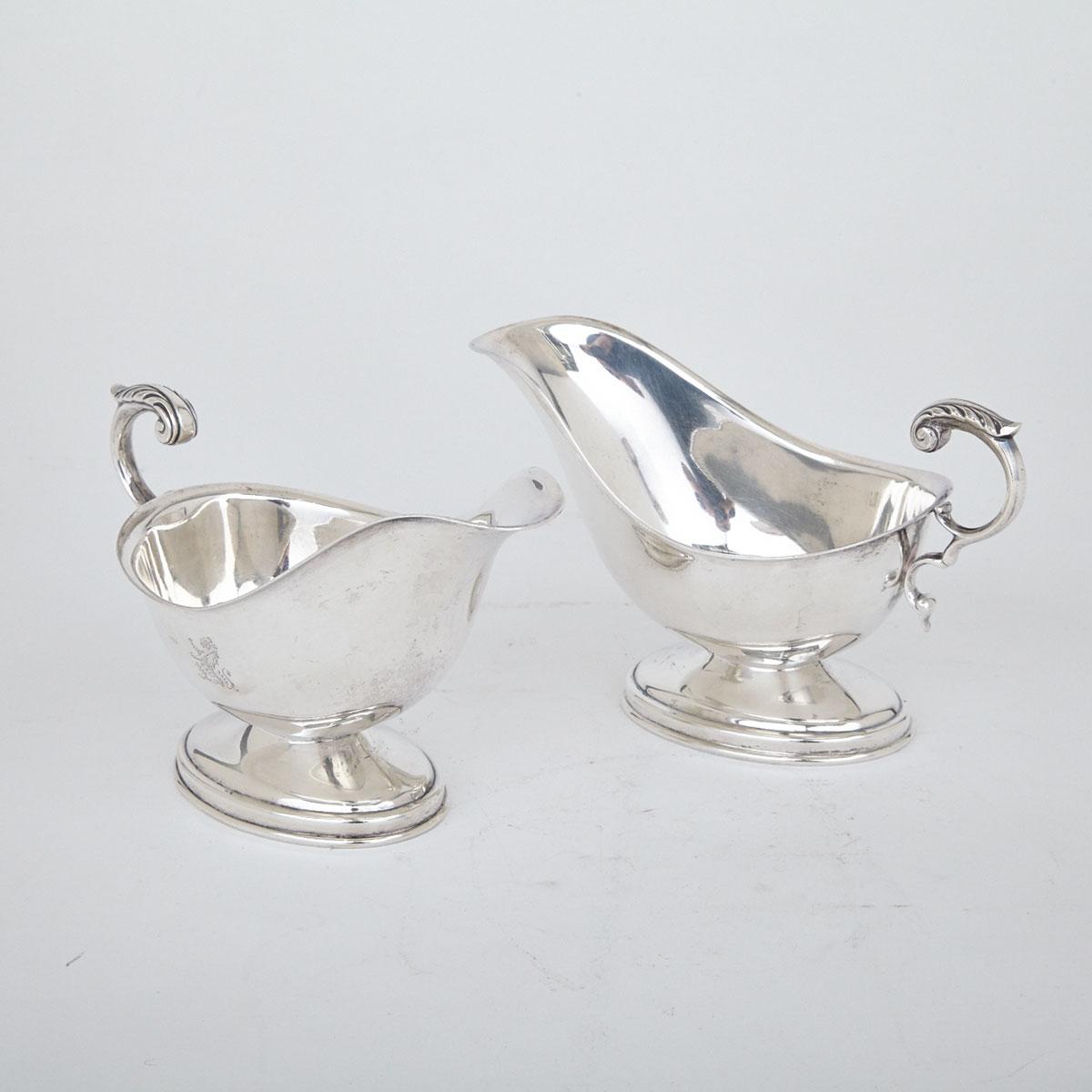 Pair of American Silver Sauceboats, Durham Silver Co., New York, N.Y., mid-20th Century