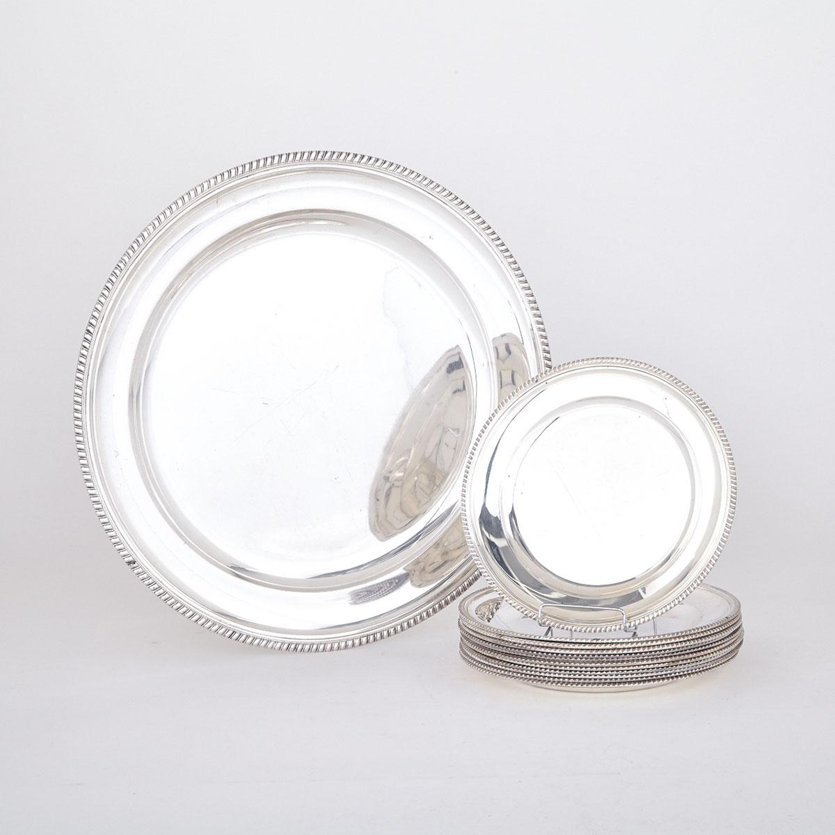 Twelve Italian Silver Plates and Serving Dish, Miracoli & Co, Milan, 20th Century