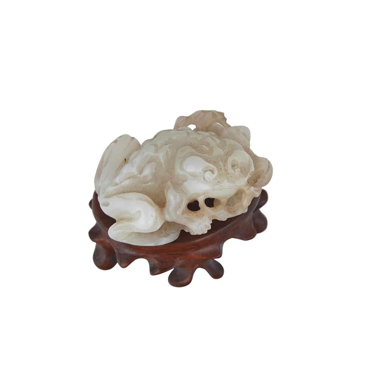 Miniature White Jade Model of a Toad, 19th Century
