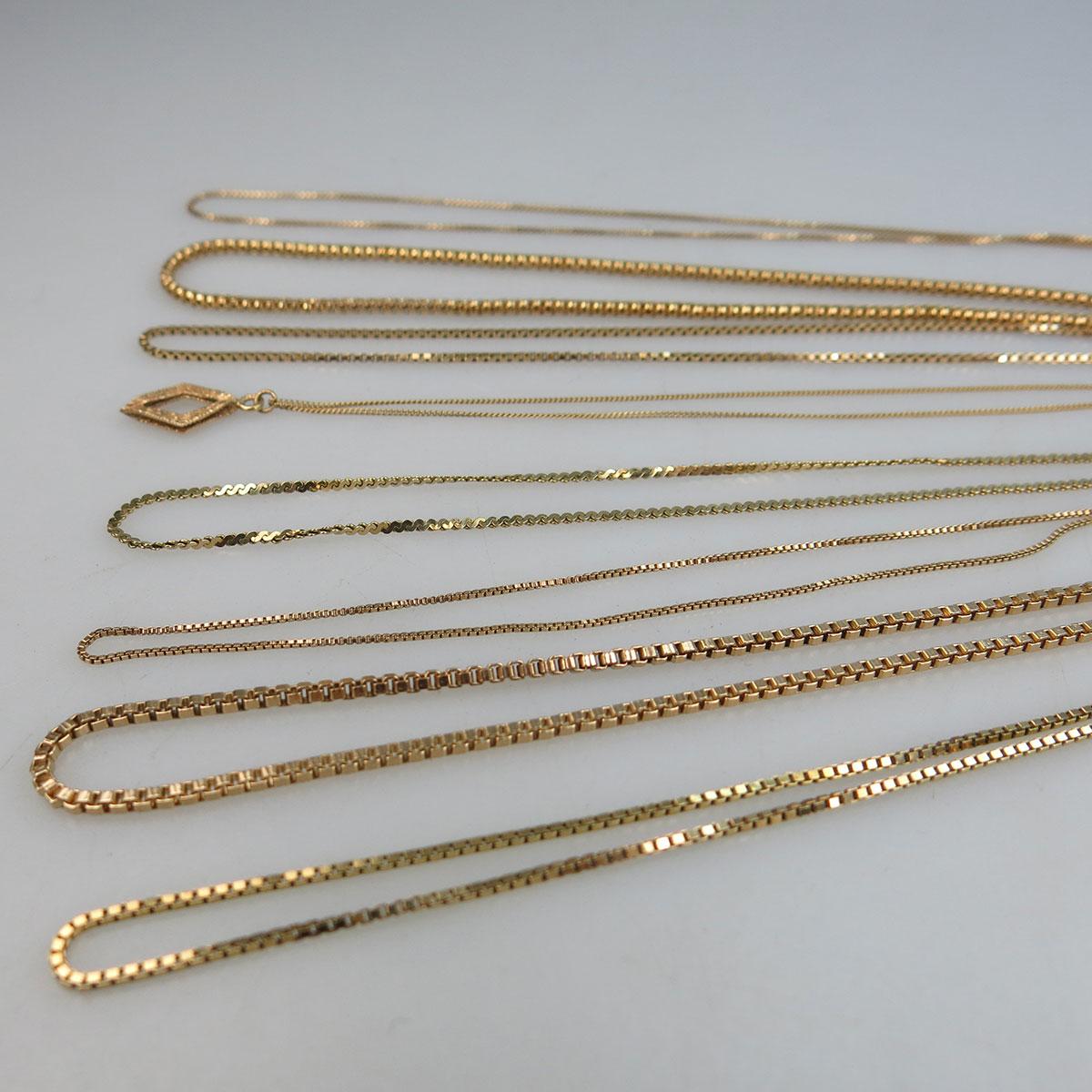 1 x 18k; 4 x 14k and 4 x 10k Yellow Gold Chains