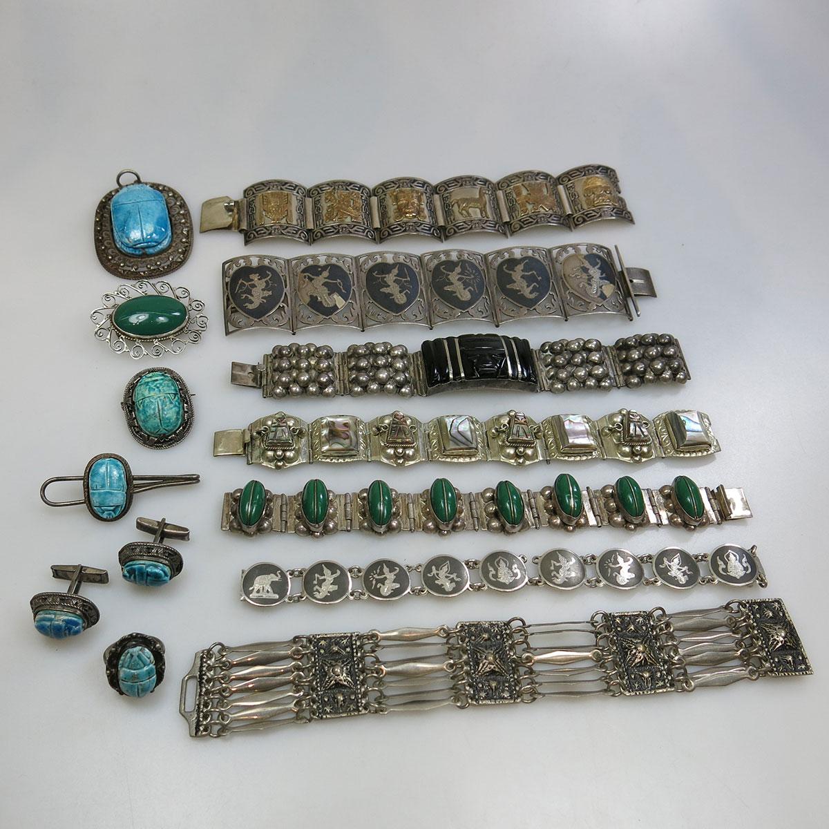 Small Quantity Of Various Silver And Silver-Plated Jewellery