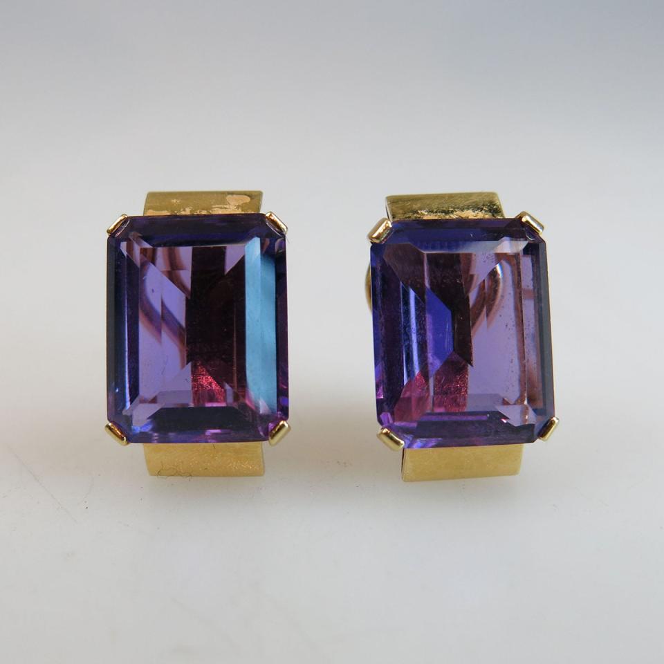 Pair Of 18k Yellow Gold And Amethyst Earrings
