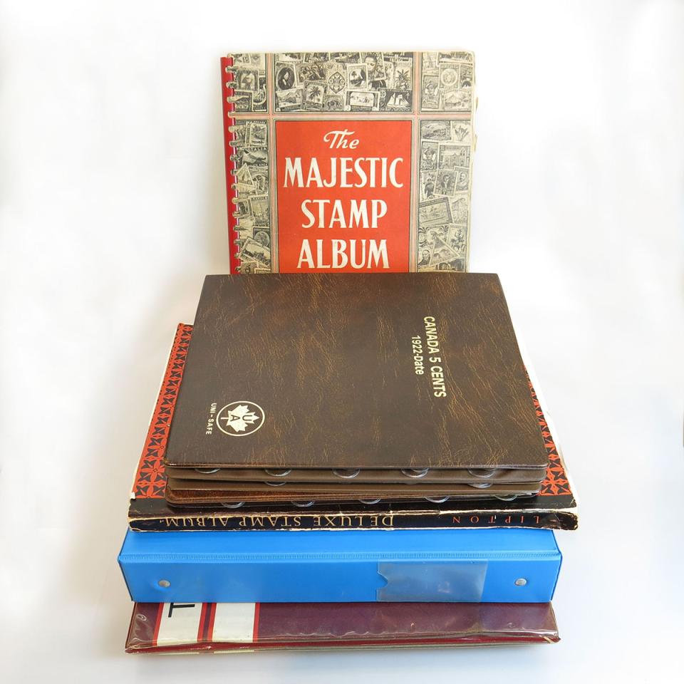 Quantity Of World Stamp Albums, And Canadian Nickels And Pennies