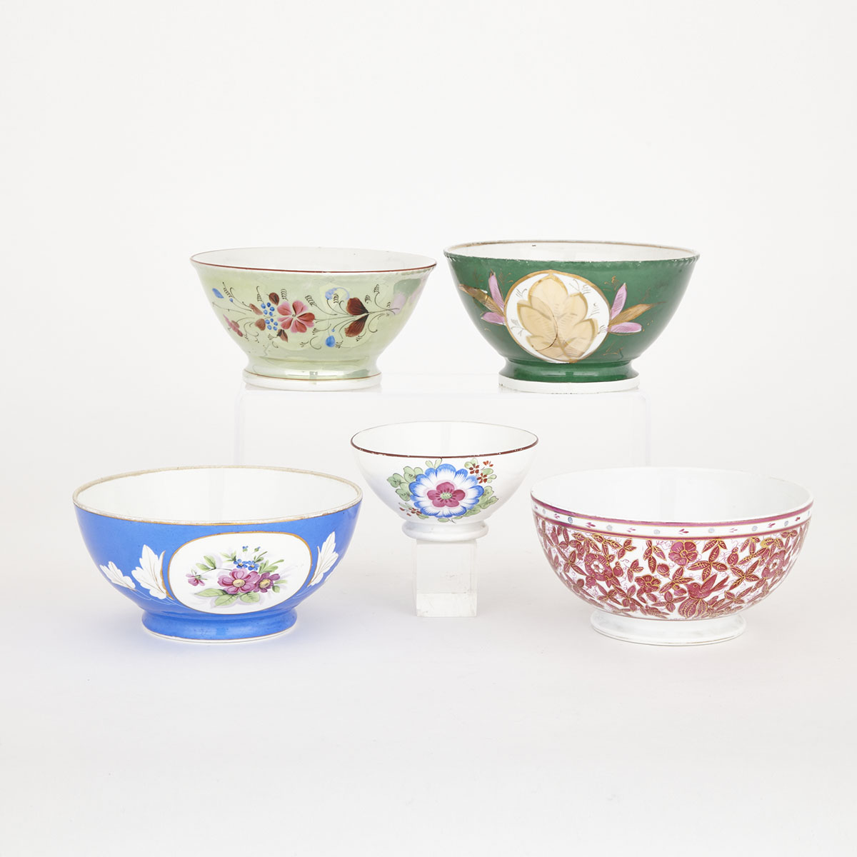 Five Persian Market Kuznetsov and Gardner Russian Porcelain Bowls, c.1900