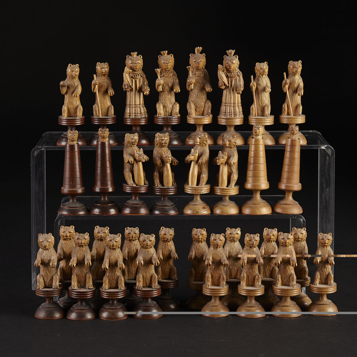 Swiss Carved Softwood ‘Bears of Berne’ Chess Set, 20th century