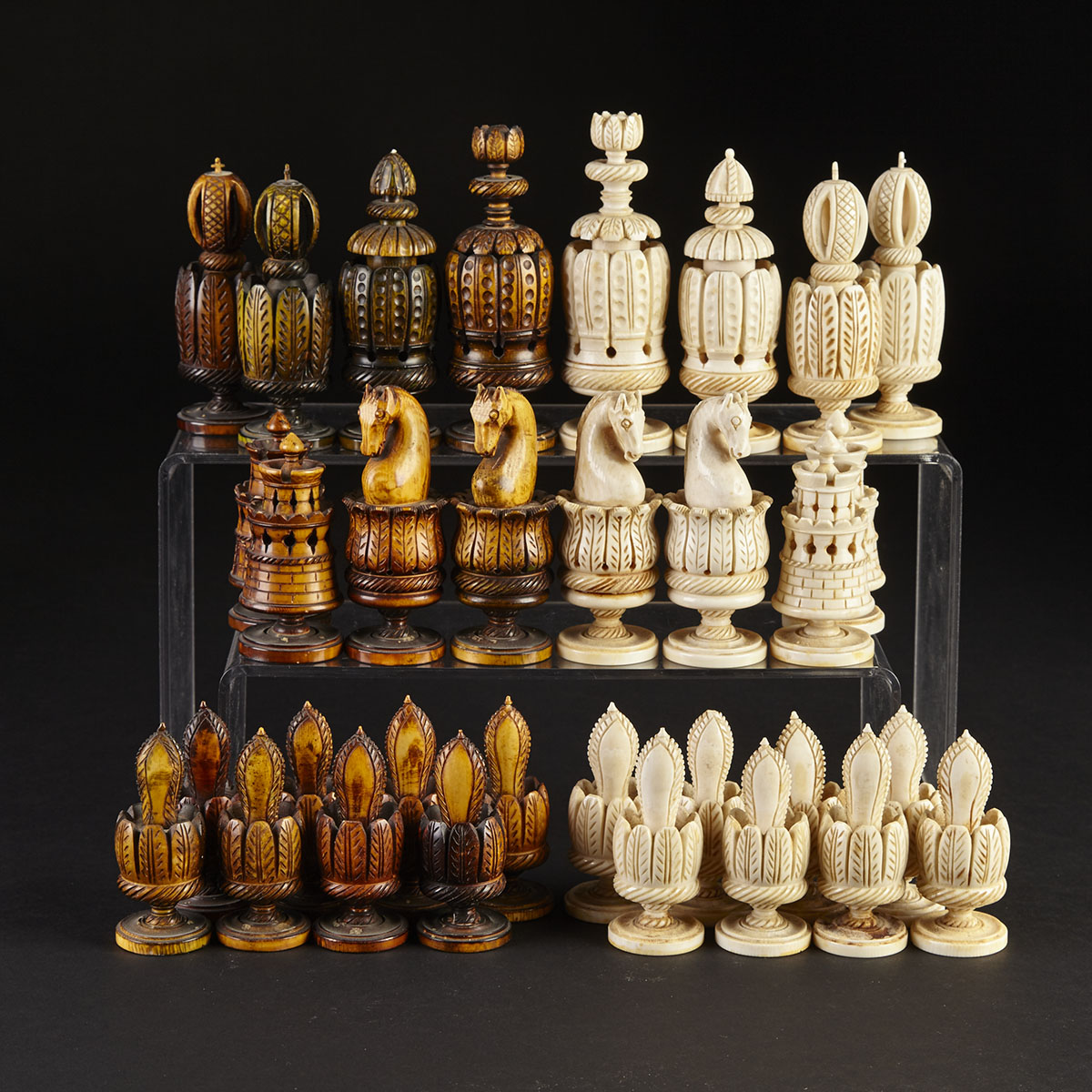 Turned and Carved ‘Spanish Pulpit’ Chess Set, c.1800