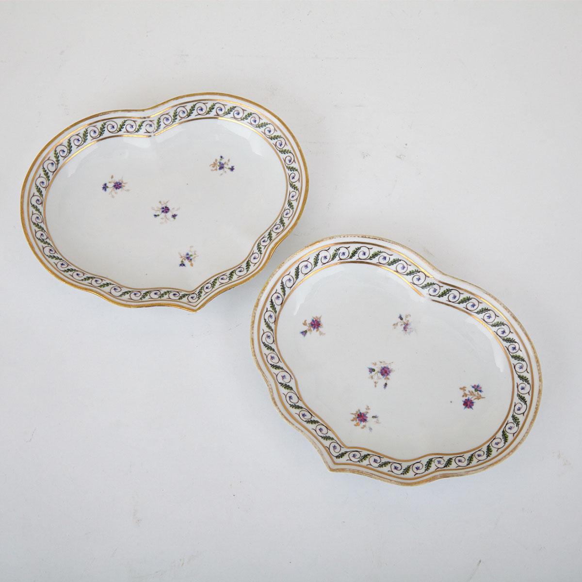 Pair of Derby Kidney Shaped Dishes, c.1800