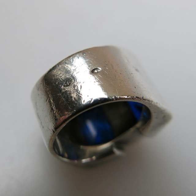 French 800 Grade Silver Ring