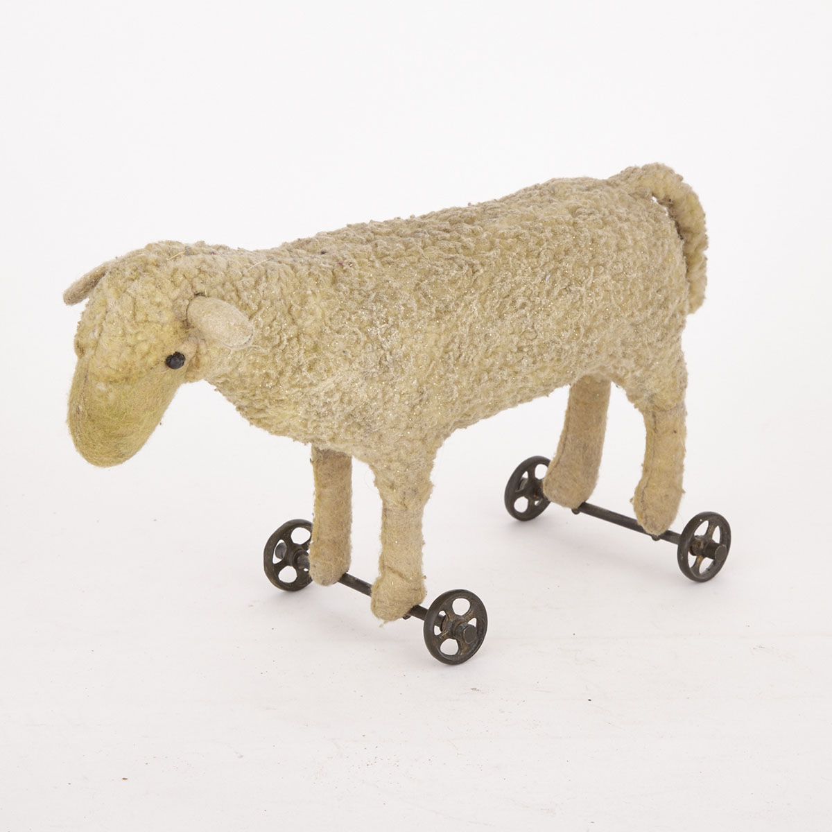 German Sheep Form Pull Toy, 19th/early 20th century