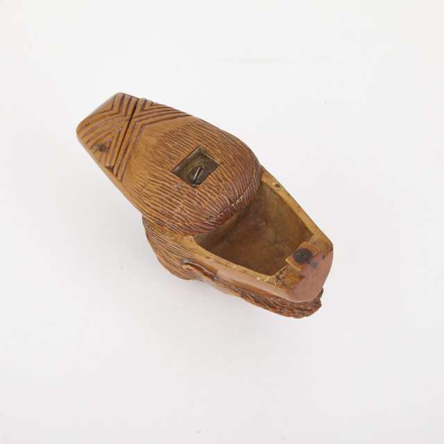 English Carved Boxwood Head Form Puzzle Snuff Box, early 19th century