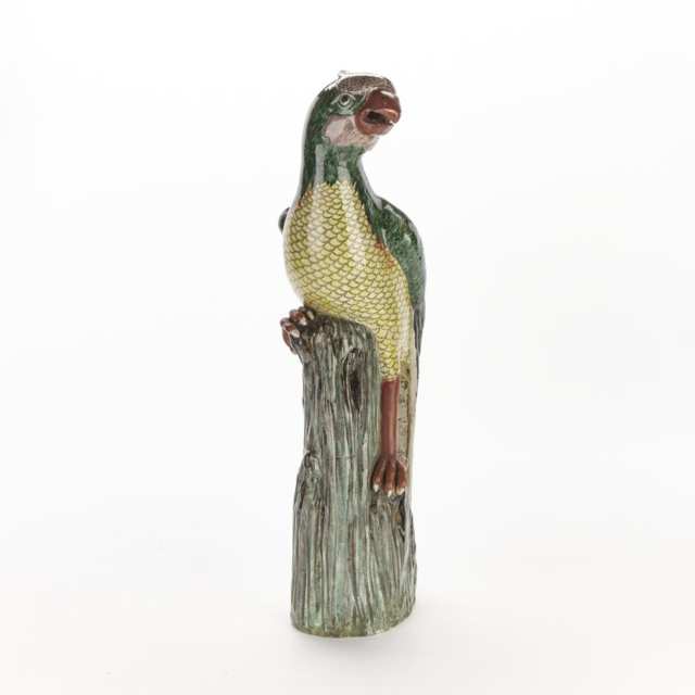 Large Chinese Export Porcelain Kangxi Style Model of a Parrot, early 20th century