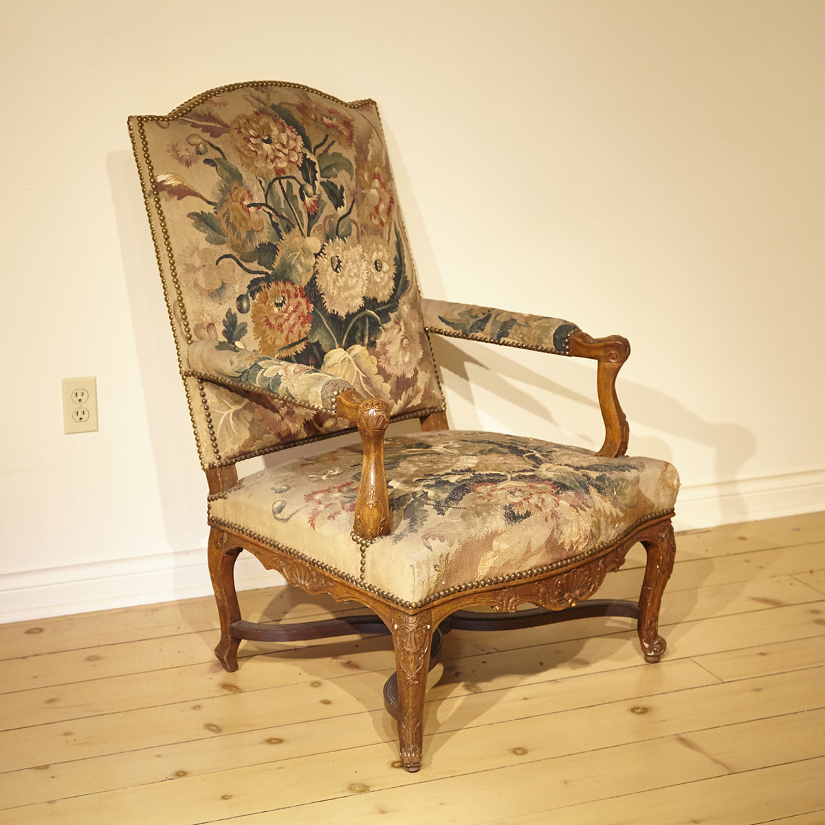 Louis XV Style Walnut Fauteuil, early 18th century