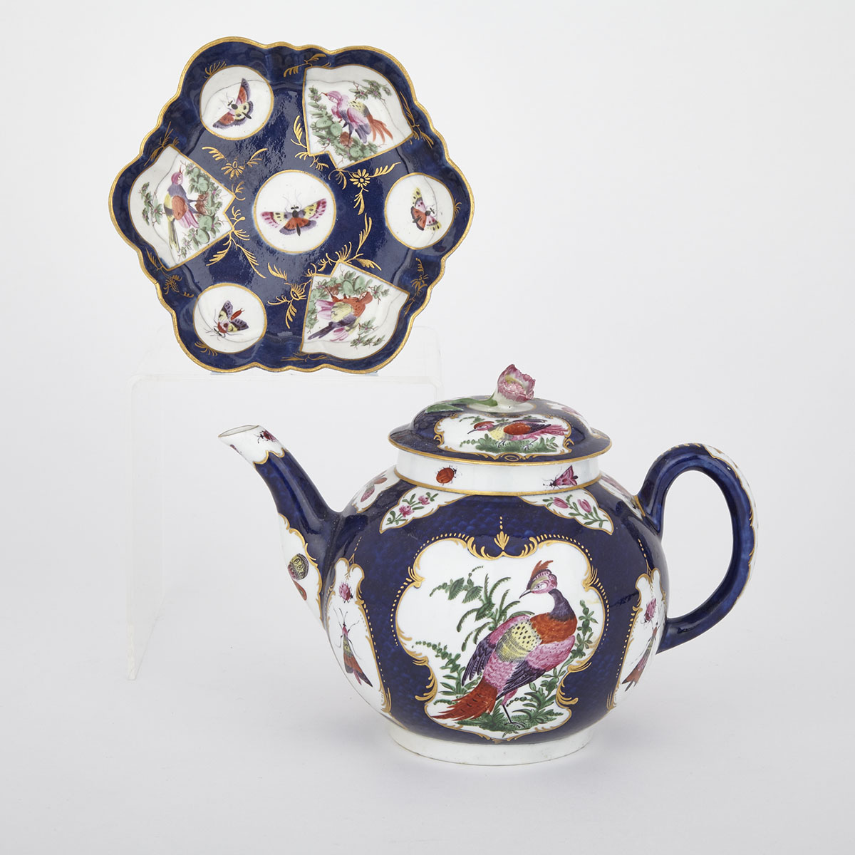Worcester Blue Scale Ground Teapot and a Stand, c.1770