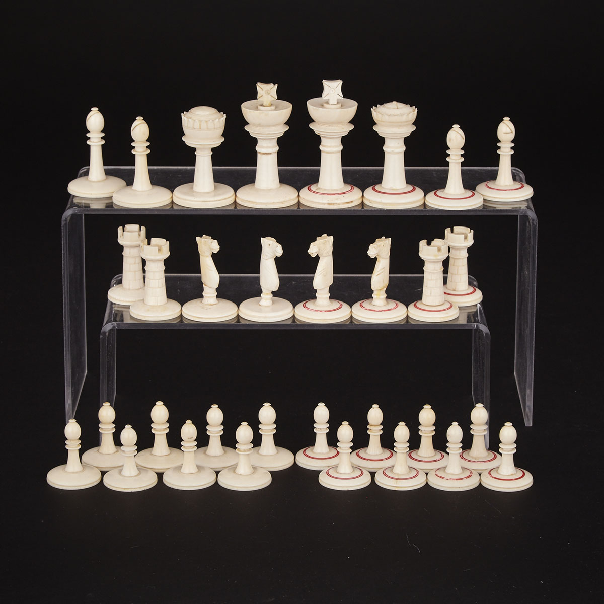Anglo-Indian Turned Ivory Chess Set, 19th century