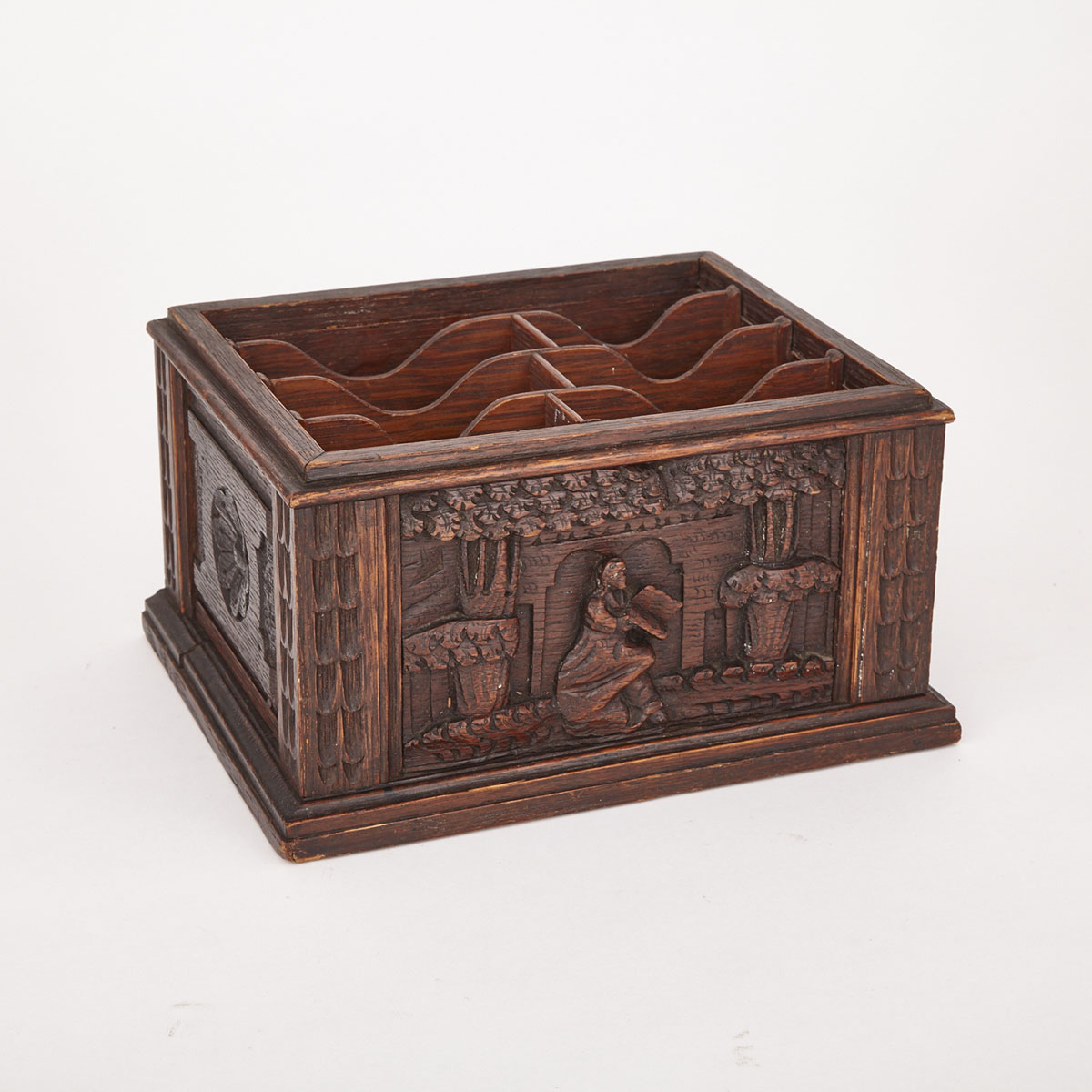 Victorian Renaissance Style Carved Oak Stationary Box, 19th century 