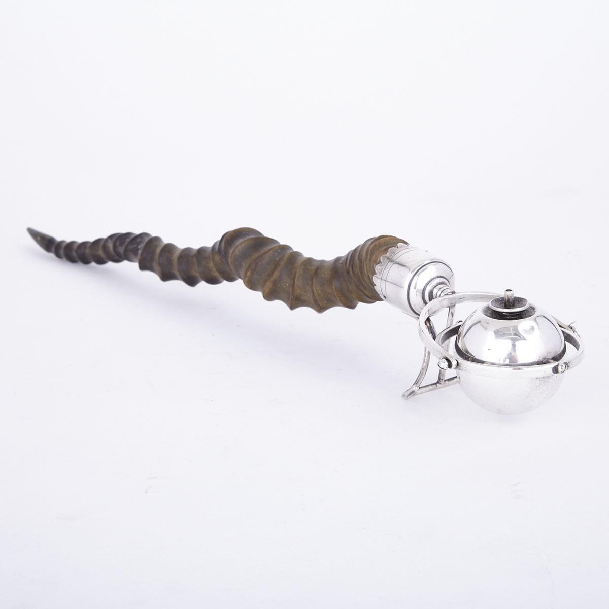 Late Victorian Silver Mounted Antelope Horn Table Cigar Lighter, Joseph Braham, London, 1900