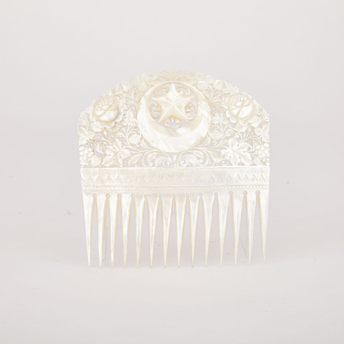 Turkish Ottoman Pierce Carved Mother of Pearl Comb, c.1900