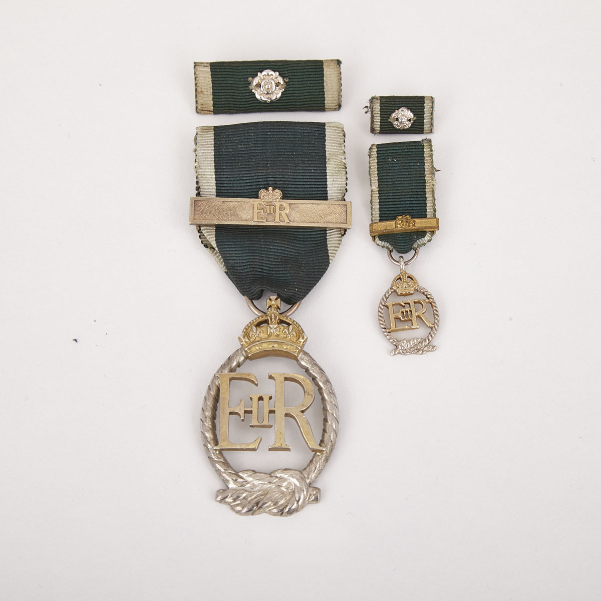 Queen Elizabeth II Royal New Zealand Naval Reserve Medal and Bar with Miniature, 1970