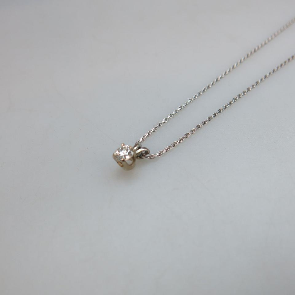 14k White Gold Chain And Pendant 