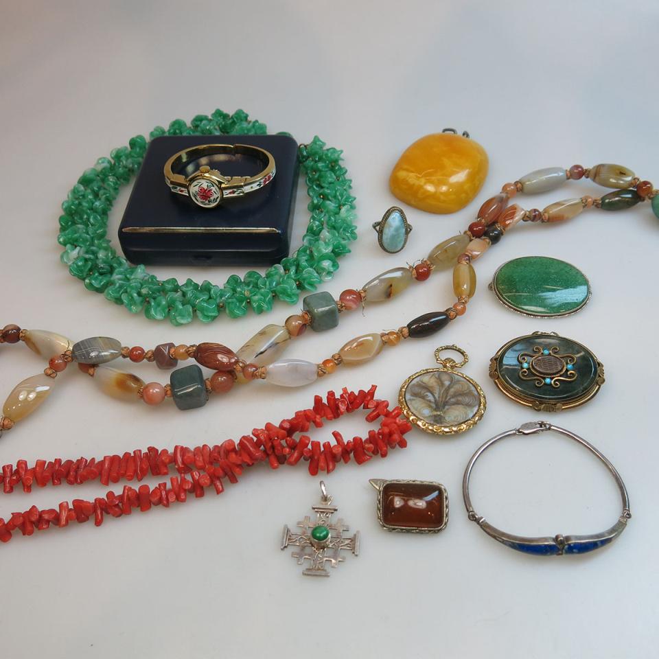Quantity Of Various Jewellery 