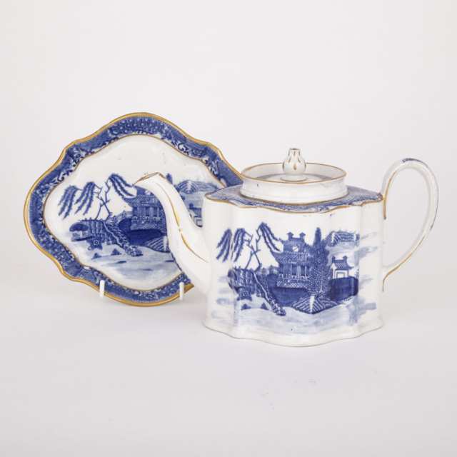 New Hall Blue Printed Teapot and Stand, c.1800