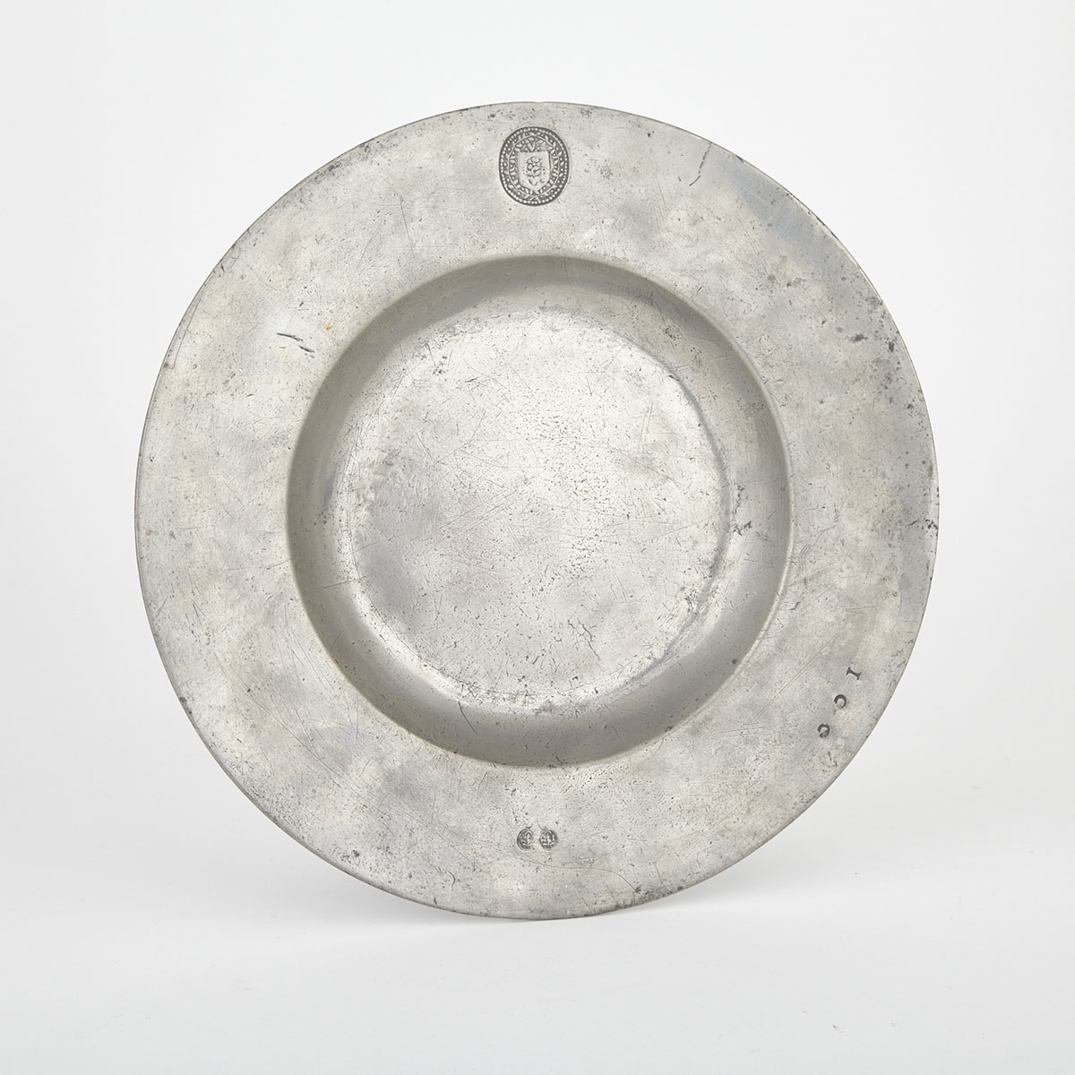 Continental Pewter Broad Rim Dish, 17th century