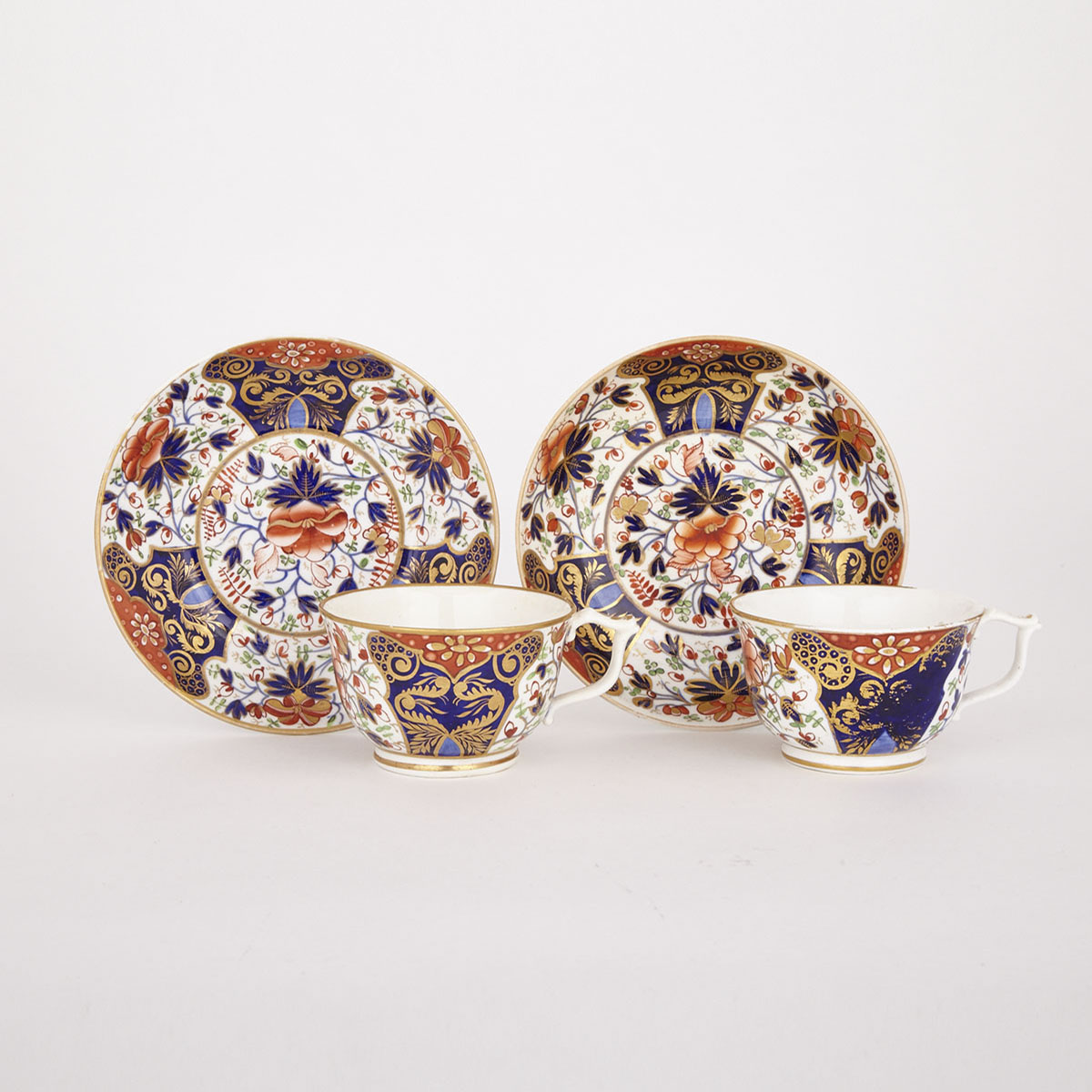 Two Derby Japan Pattern Tea Cups and Saucers, c.1820