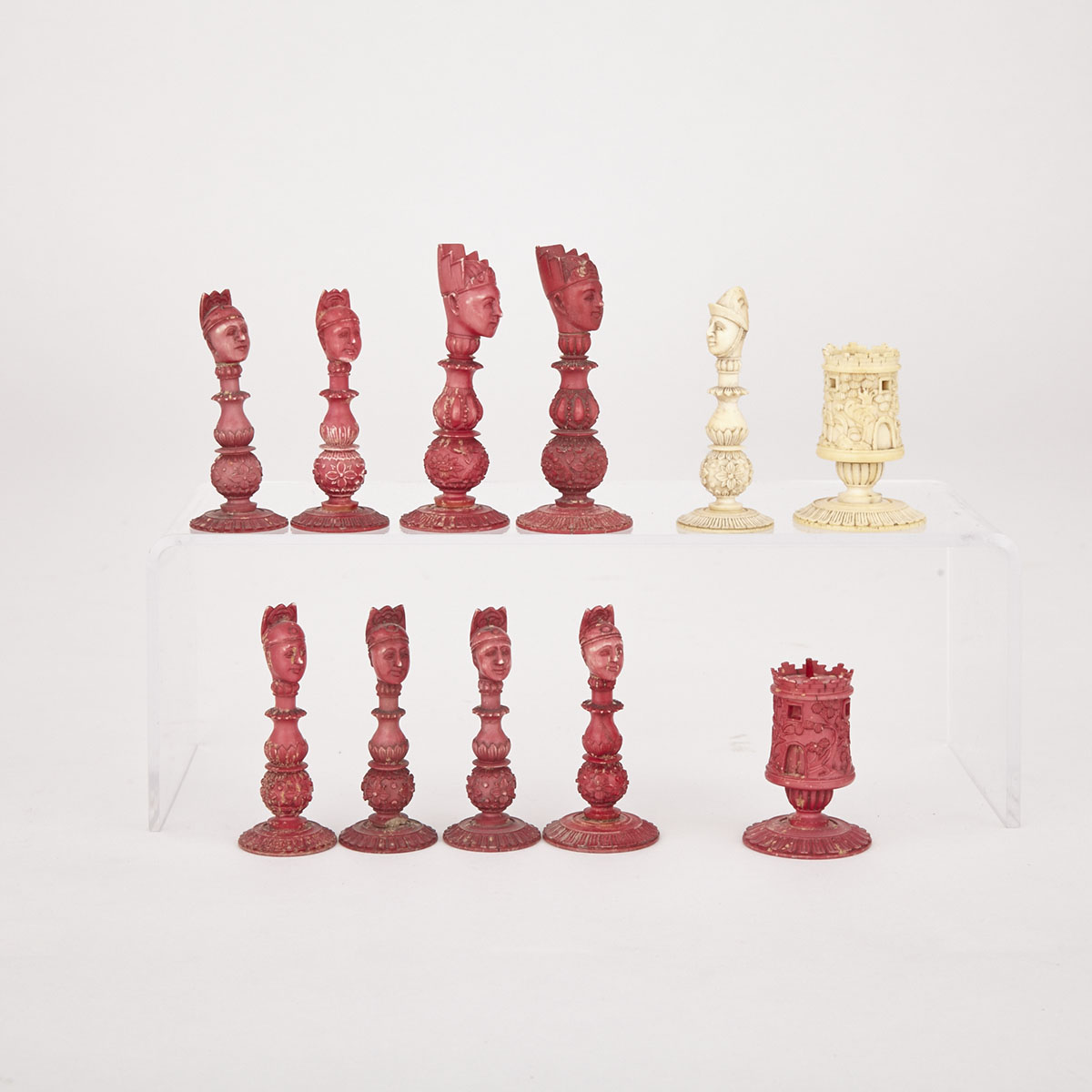 Eleven Chinese Export Carved Ivory ‘King George’ Chess Pieces, early 19th century 