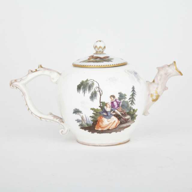 Meissen Teapot with a Cover, 18th/19th century