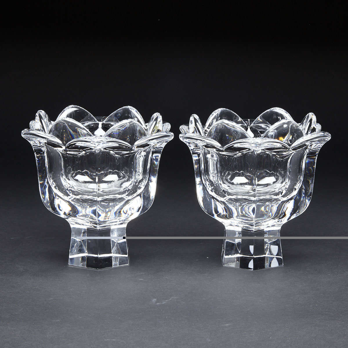 Pair of Orrefors ‘Lily’ Hexagonal Floriform Glass Vases, Olle Alberius, 20th century