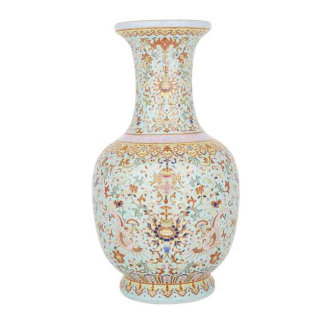 A Rare Turquoise-Ground Famille Rose Yangcai Vase, Daoguang Mark