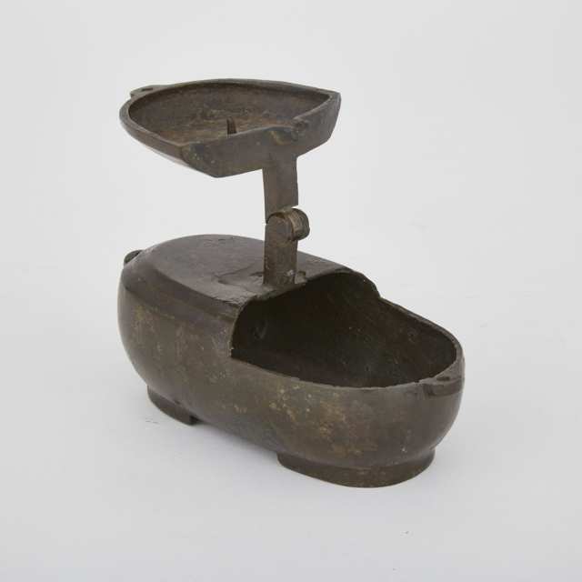 Korean Bronze Oil Vessel, 17th/18th Century