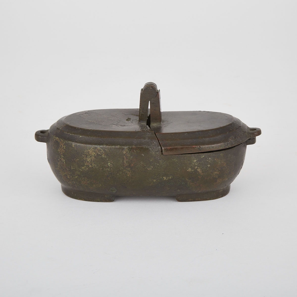 Korean Bronze Oil Vessel, 17th/18th Century
