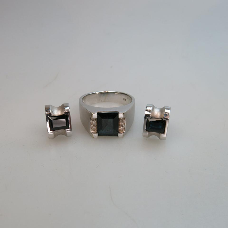 18k White Gold Ring And Stud Earrings